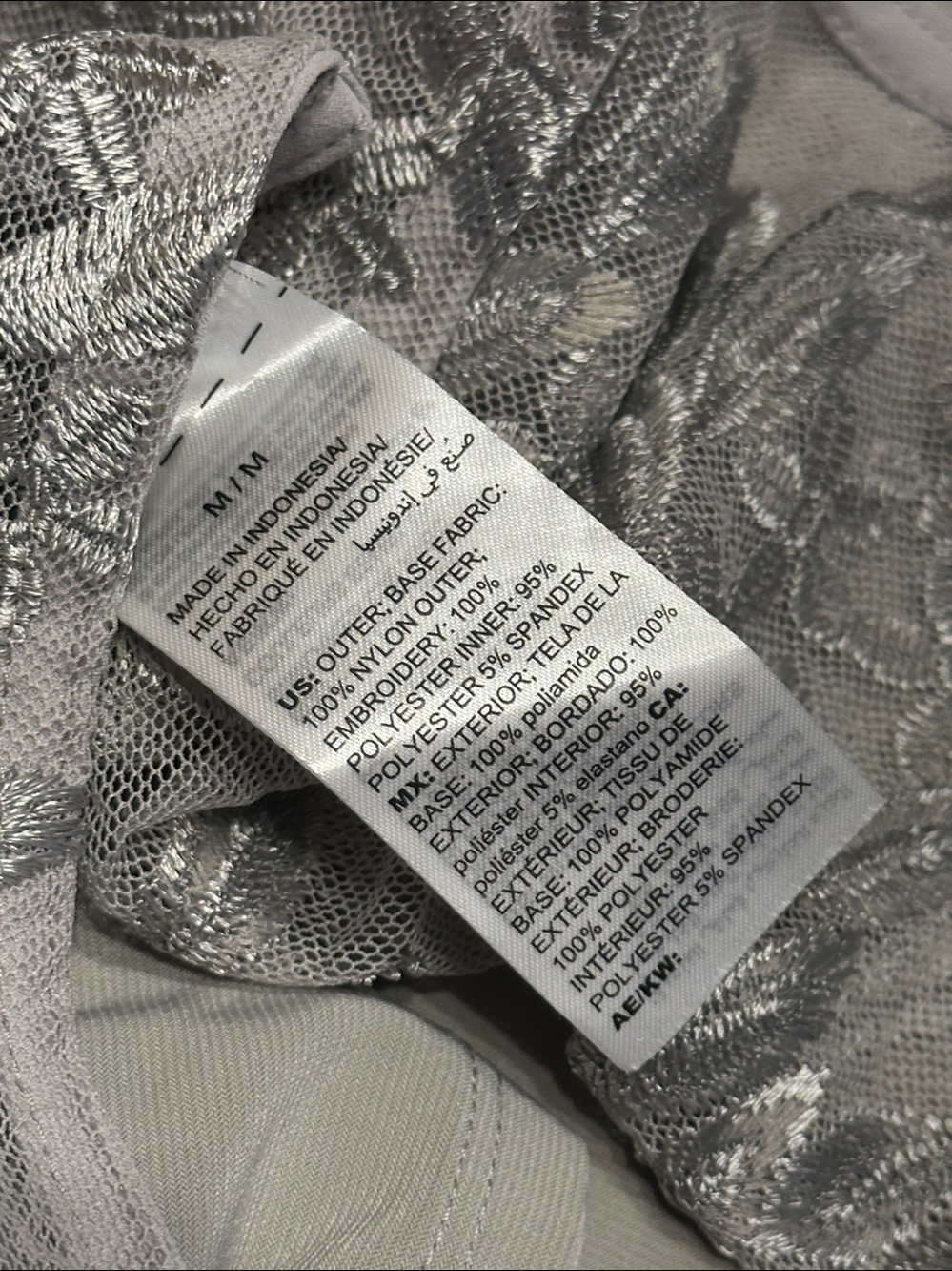 WHBM Silver Floral Embellished Lace Sleeveless Overlay Top & Gray Camisole Sz M - Picture 11 of 11
